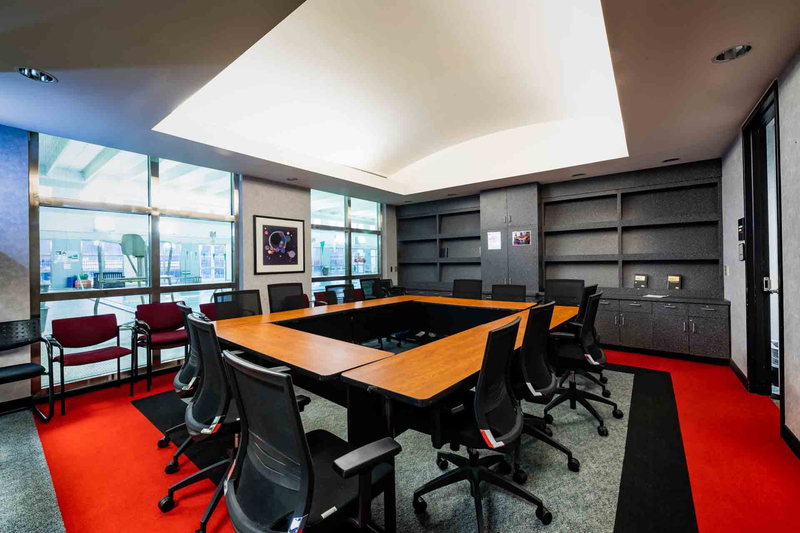 Keith Family YMCA Meeting Area 2