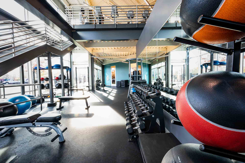 Sara's YMCA Fitness Area 08