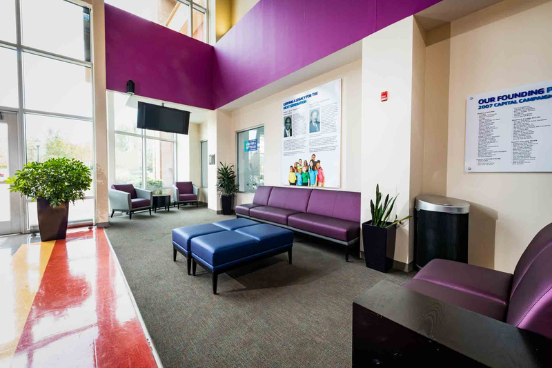 Stratford YMCA Lounge 01